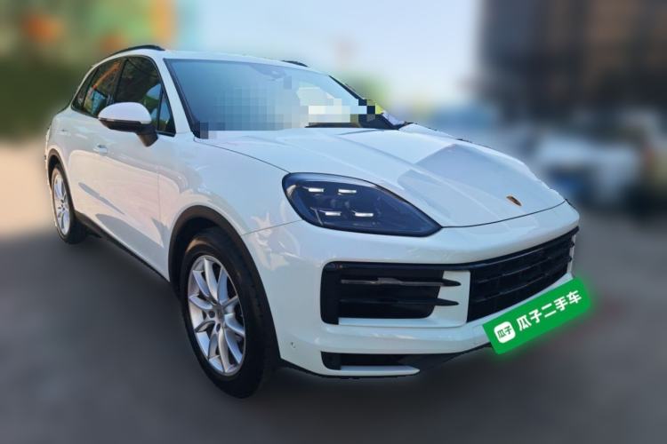 Used Porsche Cayenne 2024 Cayenne 3.0T Front Right 45 Deg