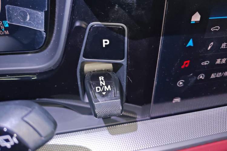 Used Porsche Cayenne 2024 Cayenne 3.0T Gear Lever