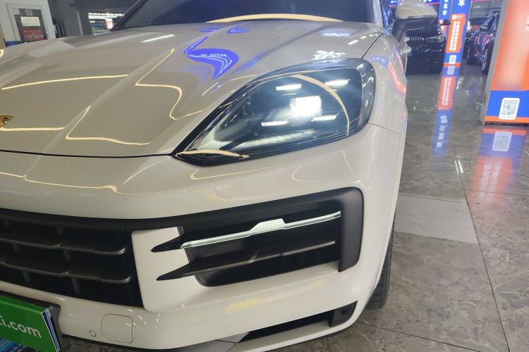 Used Porsche Cayenne 2024 Cayenne 3.0T Left Front Headlight