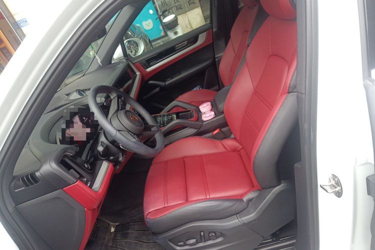 Used Porsche Cayenne 2024 Cayenne 3.0T Left Front Seat