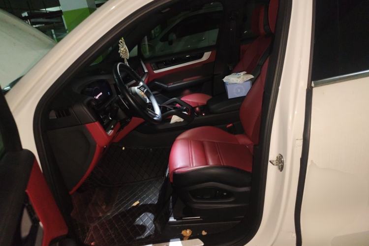 Used Porsche Cayenne 2024 Cayenne 3.0T Left Front Seat