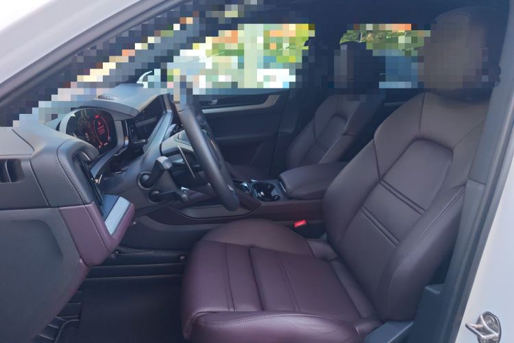 Used Porsche Cayenne 2024 Cayenne 3.0T Left Front Seat