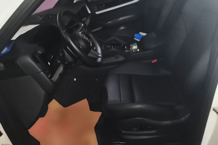 Used Porsche Cayenne 2024 Cayenne 3.0T Left Front Seat