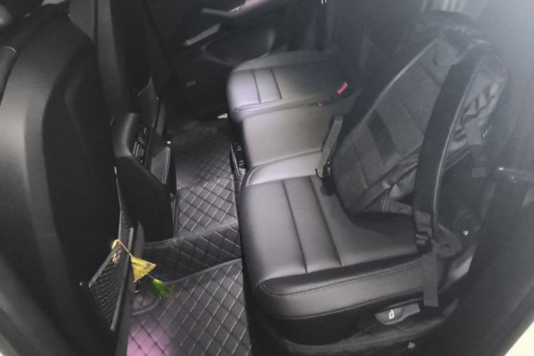 Used Porsche Cayenne 2024 Cayenne 3.0T Left Rear Seat