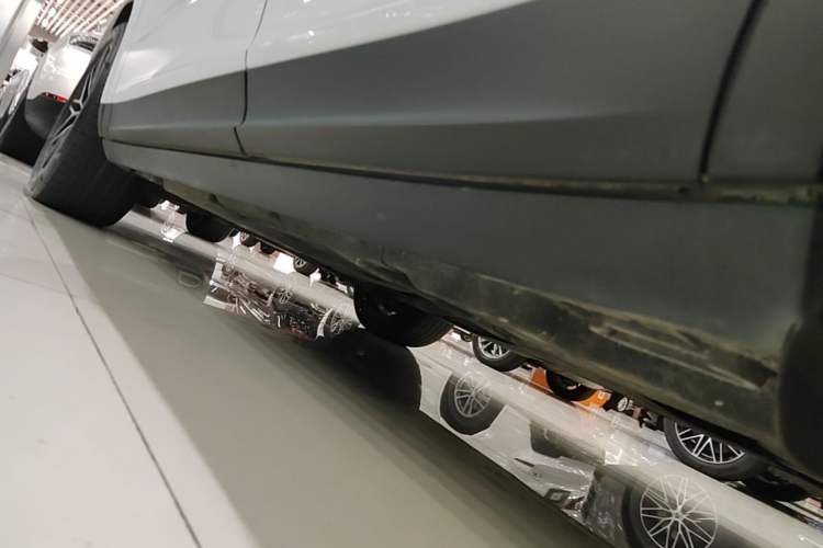 Used Porsche Cayenne 2024 Cayenne 3.0T Left Side Sill