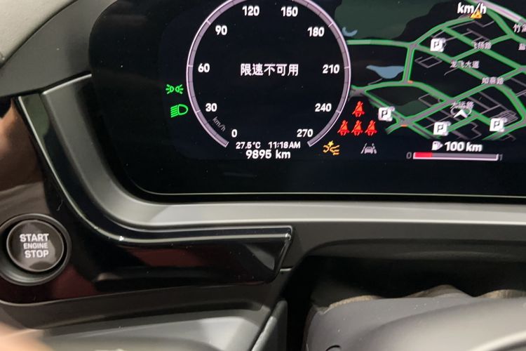 Used Porsche Cayenne 2024 Cayenne 3.0T Odometer Close Up