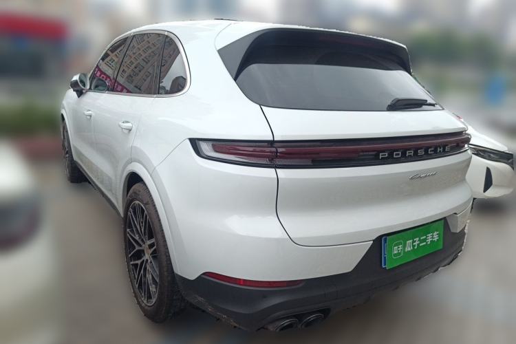 Used Porsche Cayenne 2024 Cayenne 3.0T Rear Left 45 Deg