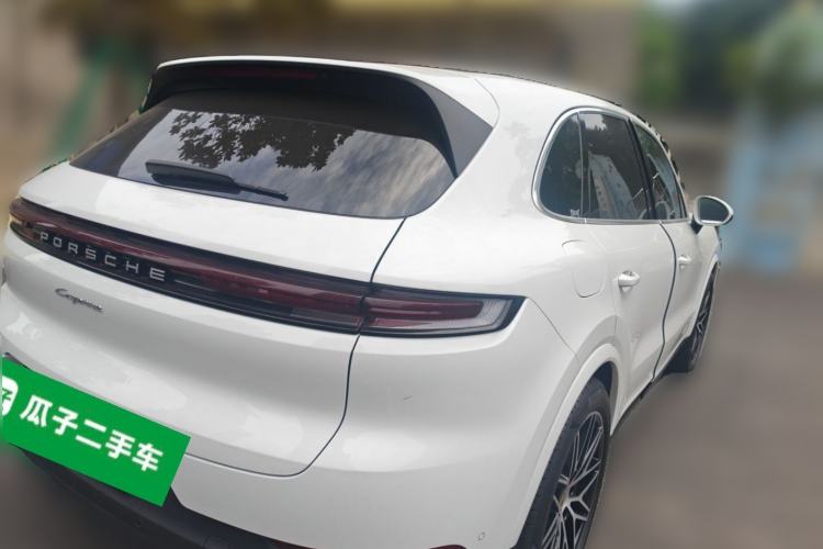 Used Porsche Cayenne 2024 Cayenne 3.0T Rear Right 45 Deg