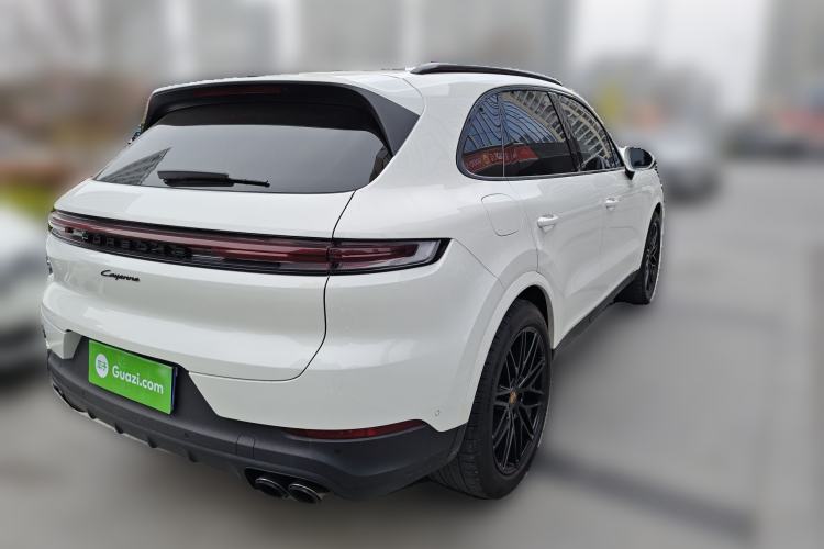Used Porsche Cayenne 2024 Cayenne 3.0T Rear Right 45 Deg