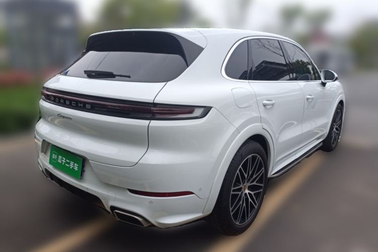 Used Porsche Cayenne 2024 Cayenne 3.0T Rear Right 45 Deg