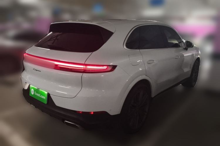 Used Porsche Cayenne 2024 Cayenne 3.0T Rear Right 45 Deg