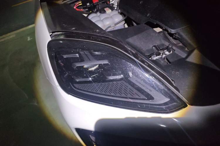 Used Porsche Cayenne 2024 Cayenne 3.0T Right Front Headlight