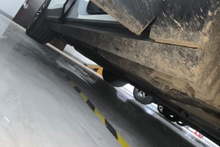 Used Porsche Cayenne 2024 Cayenne 3.0T Right Side Sill