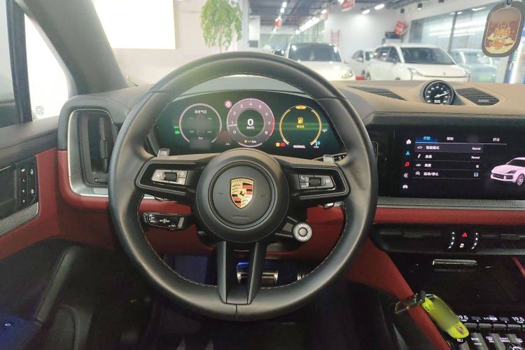 Used Porsche Cayenne 2024 Cayenne 3.0T Steering Wheel