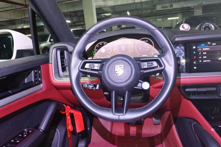 Used Porsche Cayenne 2024 Cayenne 3.0T Steering Wheel