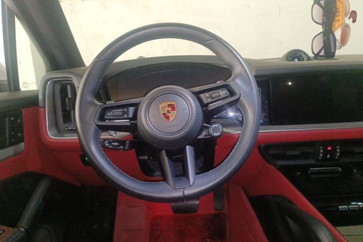 Used Porsche Cayenne 2024 Cayenne 3.0T Steering Wheel