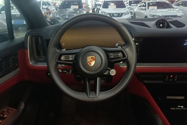 Used Porsche Cayenne 2024 Cayenne 3.0T Steering Wheel