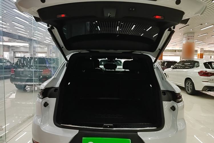 Used Porsche Cayenne 2024 Cayenne 3.0T Trunk