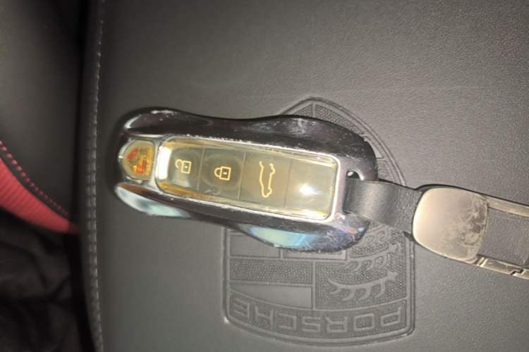 Used Porsche Cayenne 2024 Cayenne 3.0T Vehicle Key