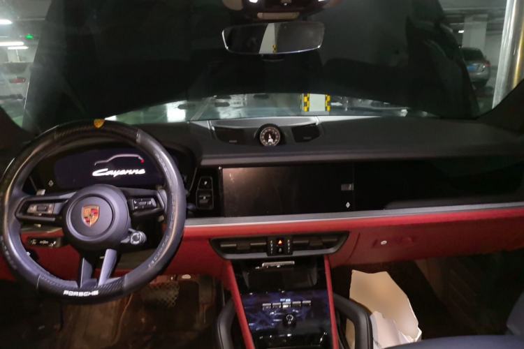 Used Porsche Cayenne 2025 Cayenne 3.0T Dream-Chasing Edition Center Console