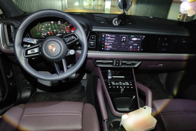 Used Porsche Cayenne 2025 Cayenne 3.0T Dream-Chasing Edition Center Console