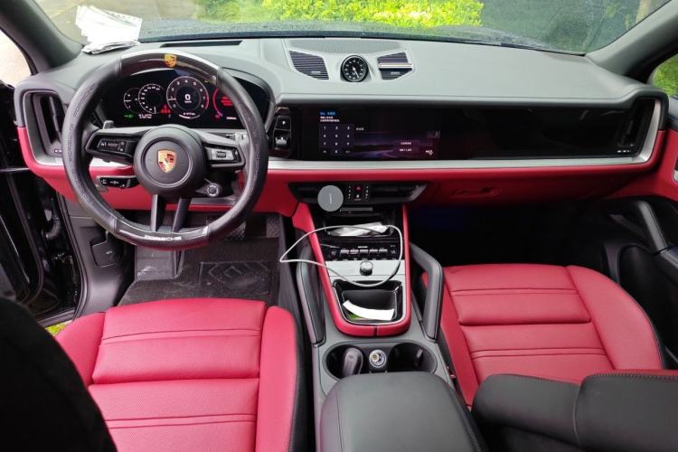 Used Porsche Cayenne 2025 Cayenne 3.0T Dream-Chasing Edition Center Console