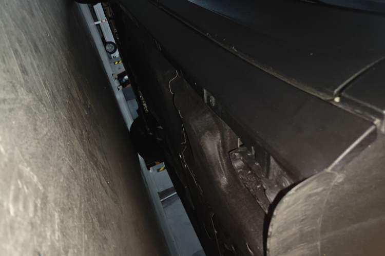 Used Porsche Cayenne 2025 Cayenne 3.0T Chassis Rear Left