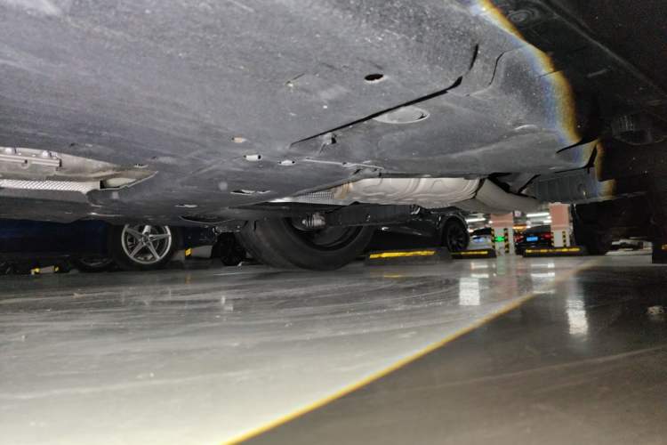 Used Porsche Cayenne 2025 Cayenne 3.0T Dream-Chasing Edition Chassis Rear Left