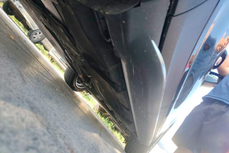 Used Porsche Cayenne 2025 Cayenne 3.0T Dream-Chasing Edition Chassis Rear Right