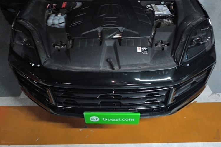 Used Porsche Cayenne 2025 Cayenne 3.0T Dream-Chasing Edition Engine Bay