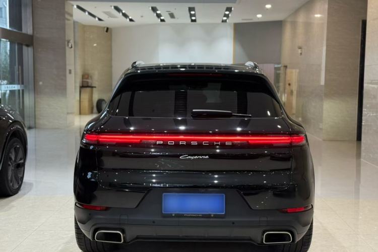 Used Porsche Cayenne 2025 Cayenne 3.0T Exterior 4