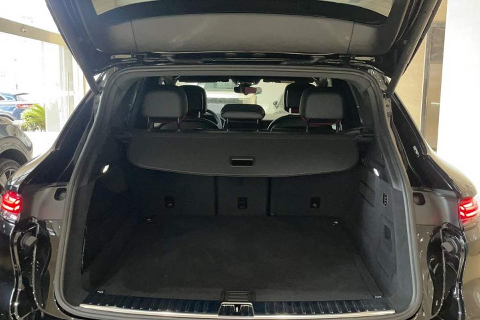 Used Porsche Cayenne 2025 Cayenne 3.0T Exterior 7