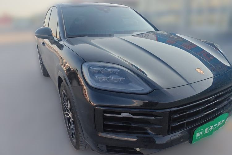 Used Porsche Cayenne 2025 Cayenne 3.0T Dream-Chasing Edition Front Right 45 Deg
