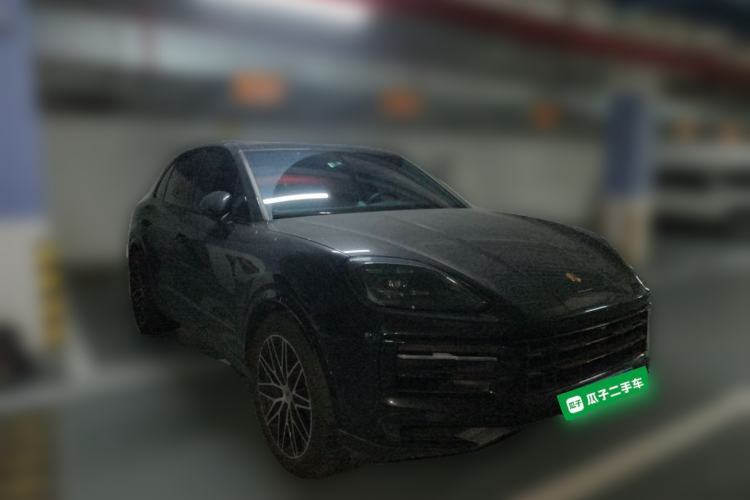 Used Porsche Cayenne 2025 Cayenne 3.0T Dream-Chasing Edition Front Right 45 Deg