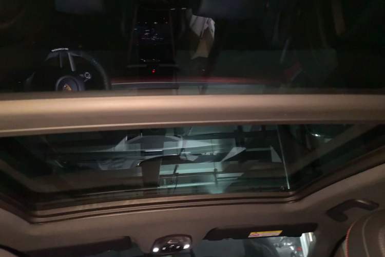 Used Porsche Cayenne 2025 Cayenne 3.0T Dream-Chasing Edition Headliner
