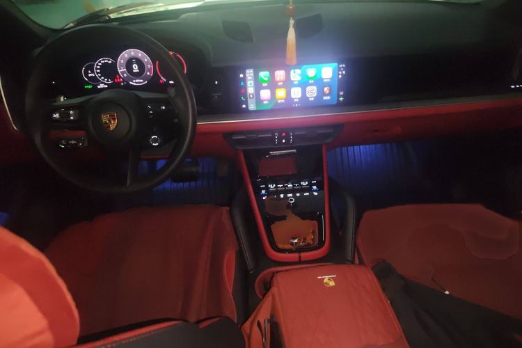 Used Porsche Cayenne 2025 Cayenne 3.0T Interior 2