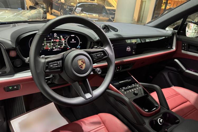 Used Porsche Cayenne 2025 Cayenne 3.0T Dream-Chasing Edition Interior 2