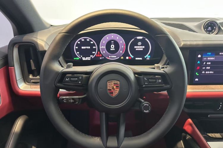 Used Porsche Cayenne 2025 Cayenne 3.0T Interior 2