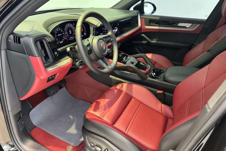 Used Porsche Cayenne 2025 Cayenne 3.0T Interior 4