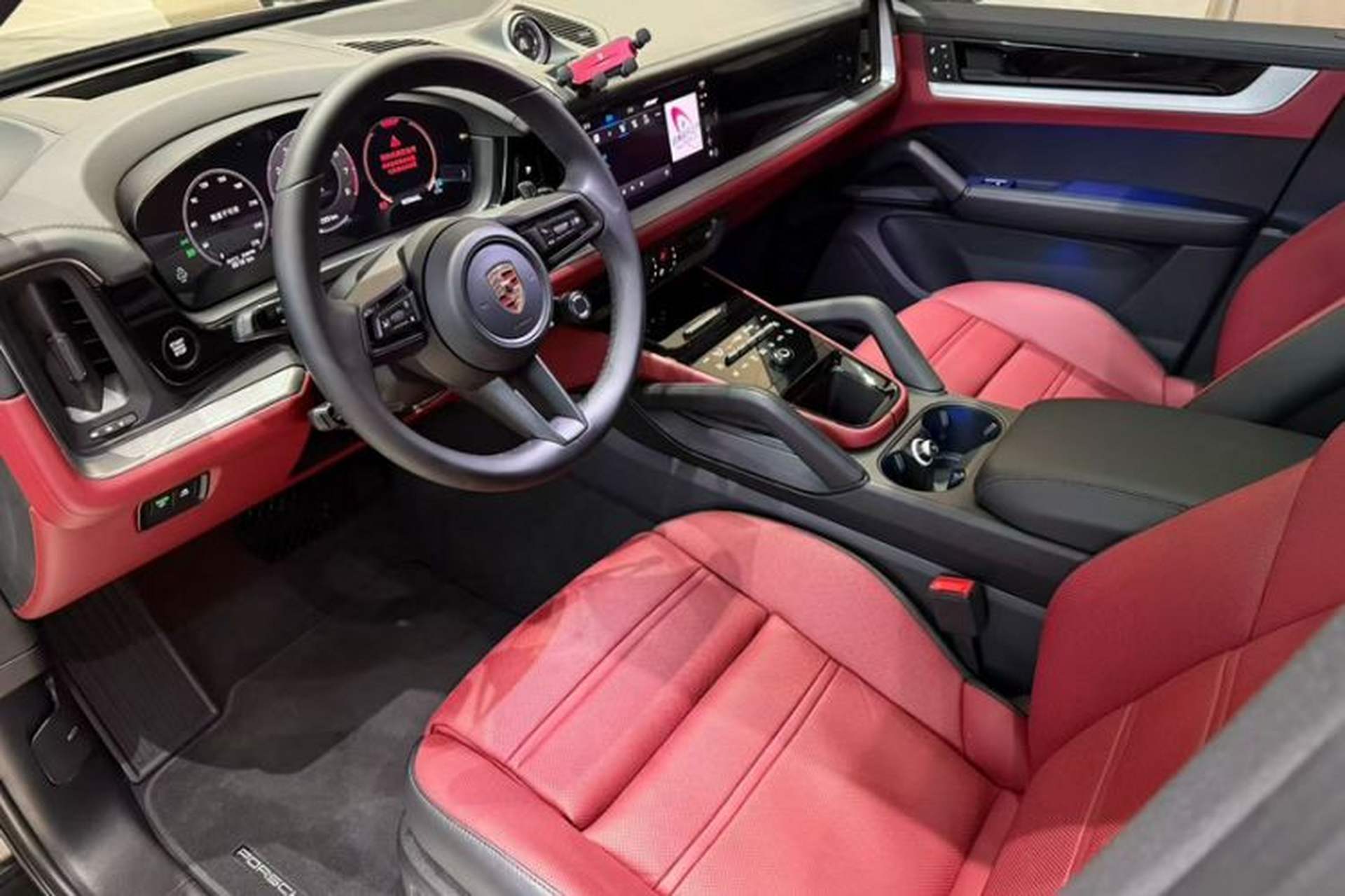 Used Porsche Cayenne 2025 Cayenne 3.0T Interior 5