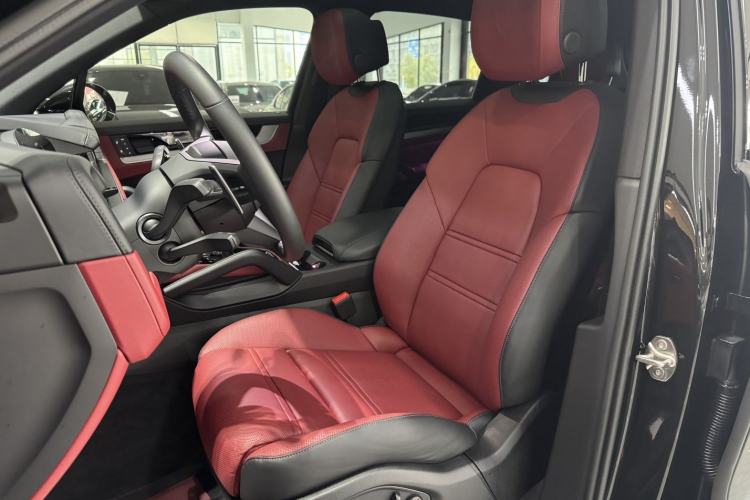 Used Porsche Cayenne 2025 Cayenne 3.0T Dream-Chasing Edition Interior 6