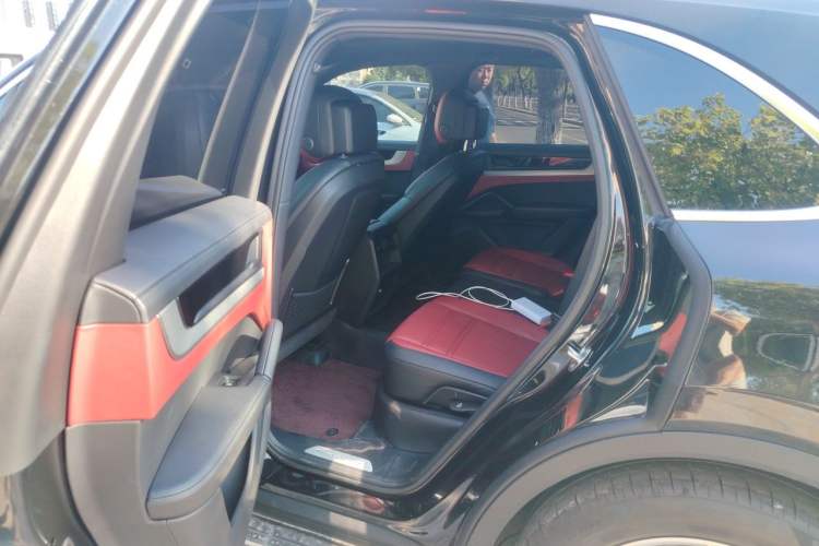 Used Porsche Cayenne 2025 Cayenne 3.0T Dream-Chasing Edition Left Rear Seat