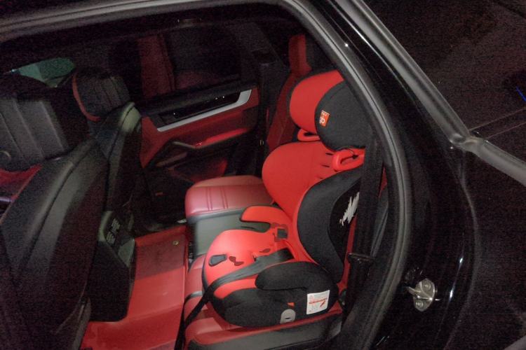 Used Porsche Cayenne 2025 Cayenne 3.0T Dream-Chasing Edition Left Rear Seat