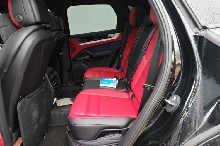 Used Porsche Cayenne 2025 Cayenne 3.0T Dream-Chasing Edition Left Rear Seat