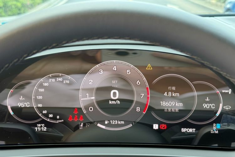 Used Porsche Cayenne 2025 Cayenne 3.0T Sport Edition Odometer Close Up