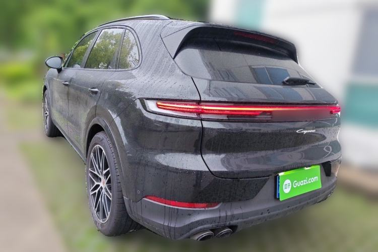 Used Porsche Cayenne 2025 Cayenne 3.0T Dream-Chasing Edition Rear Left 45 Deg