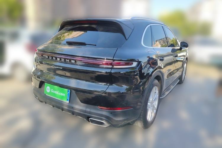 Used Porsche Cayenne 2025 Cayenne 3.0T Dream-Chasing Edition Rear Right 45 Deg