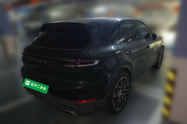 Used Porsche Cayenne 2025 Cayenne 3.0T Dream-Chasing Edition Rear Right 45 Deg
