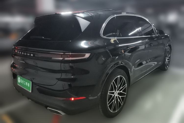 Used Porsche Cayenne 2025 Cayenne 3.0T Dream-Chasing Edition Rear Right 45 Deg