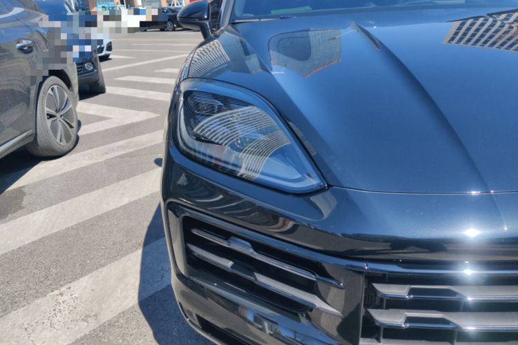 Used Porsche Cayenne 2025 Cayenne 3.0T Dream-Chasing Edition Right Front Headlight